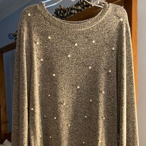 Juicy Couture SOFT gray pullover sweater with pearls !